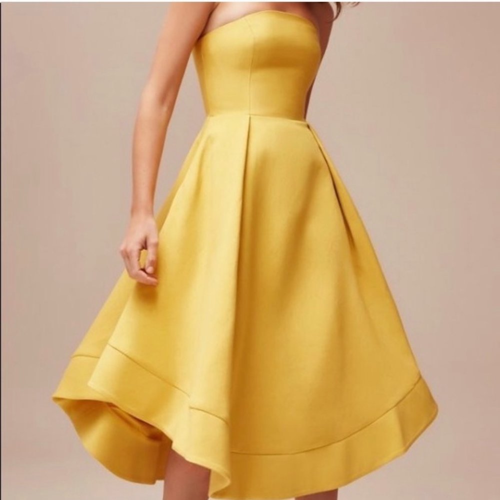 C/Meo Making Waves Dress in Gold XXS